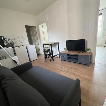 Charmant T3 Proche De La Gare Apartment